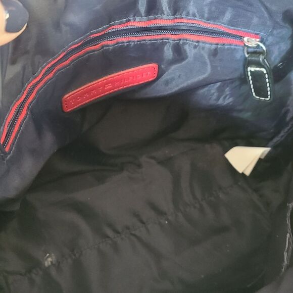 Tommy Hilfiger Gray Logo Bag - Picture 6 of 7